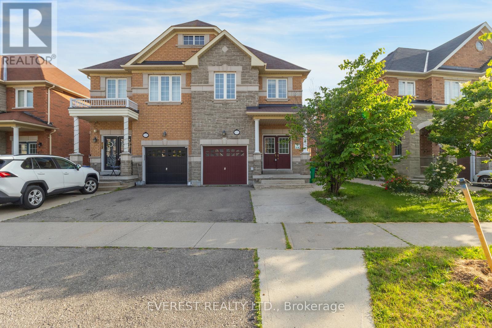 5172 NESTLING GROVE Property Photo 1