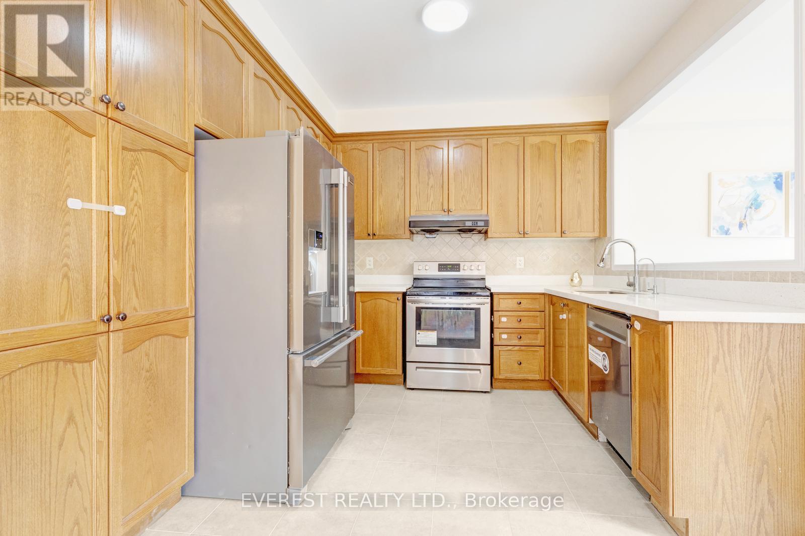 5172 Nestling Grove Property Photo 15