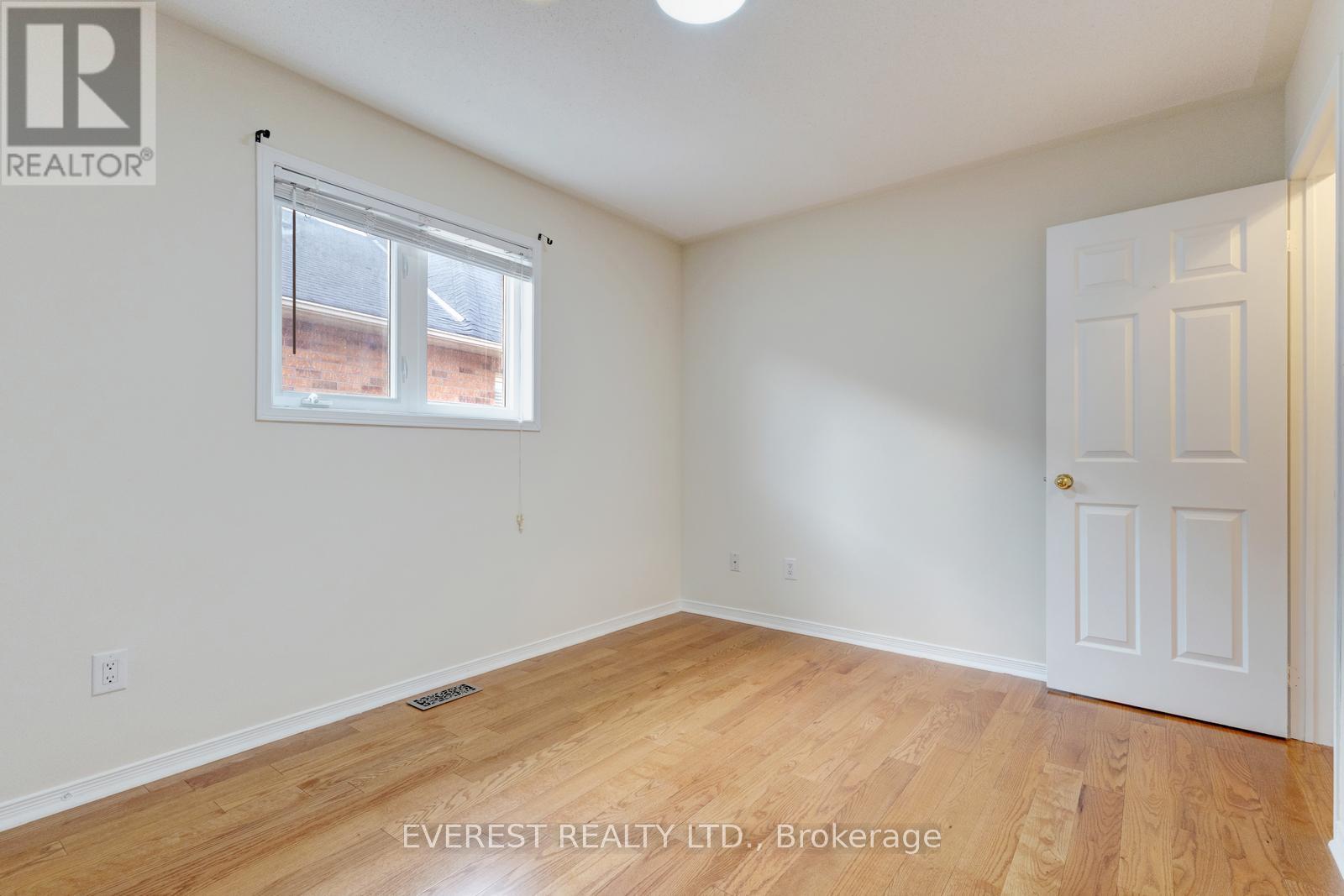 5172 Nestling Grove Property Photo 31