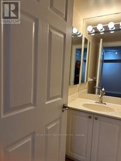 609 - 5229 Dundas Street W Property Photo 23