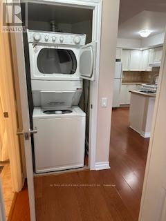 609 - 5229 Dundas Street W Property Photo 25