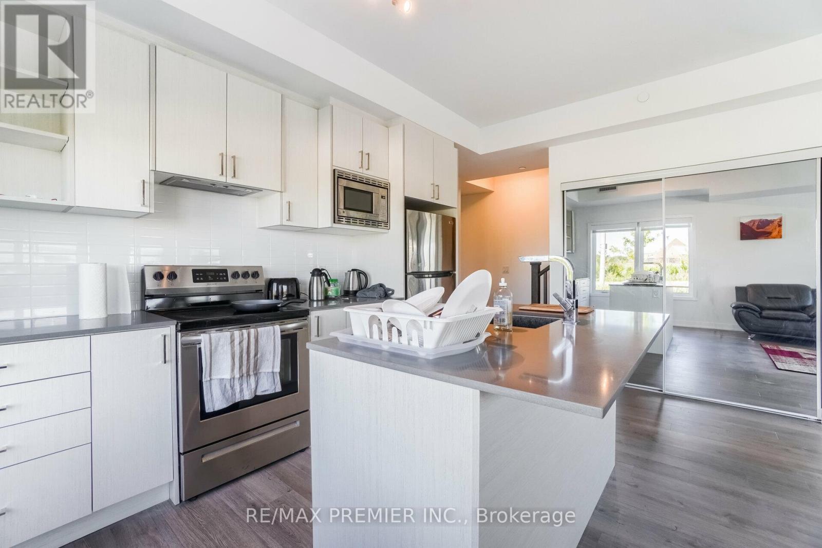116 - 155 Downsview Park Boulevard Property Photo 8