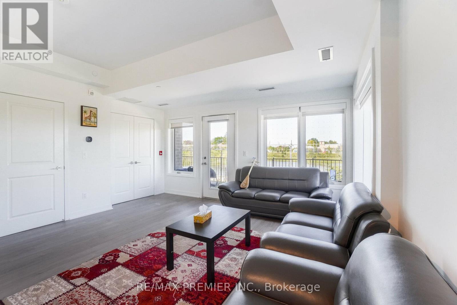 116 - 155 Downsview Park Boulevard Property Photo 13
