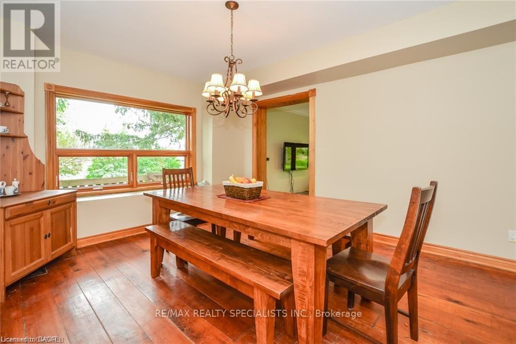 12938 Tenth Line Property Photo 12