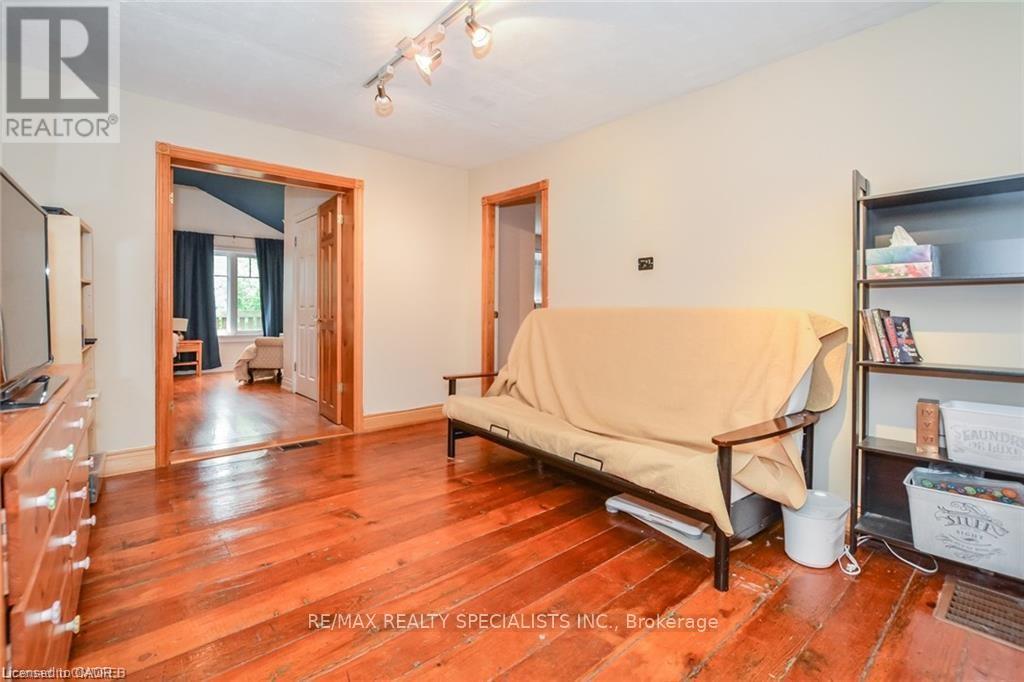 12938 Tenth Line Property Photo 21