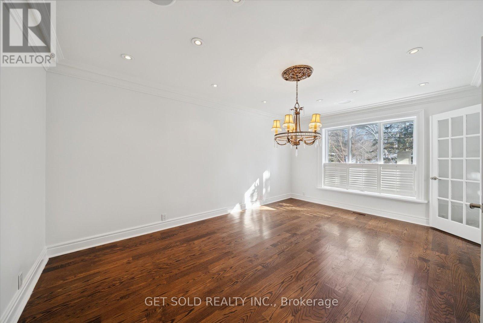 1701 Birchwood Drive Property Photo 8