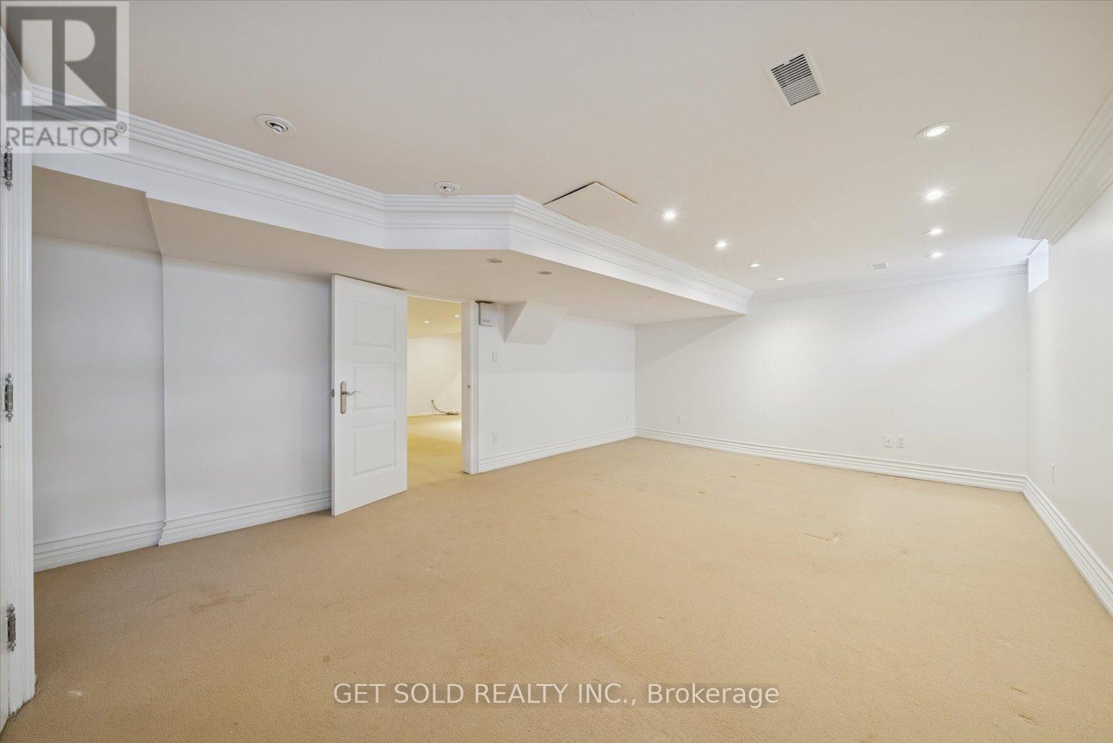 1701 Birchwood Drive Property Photo 35