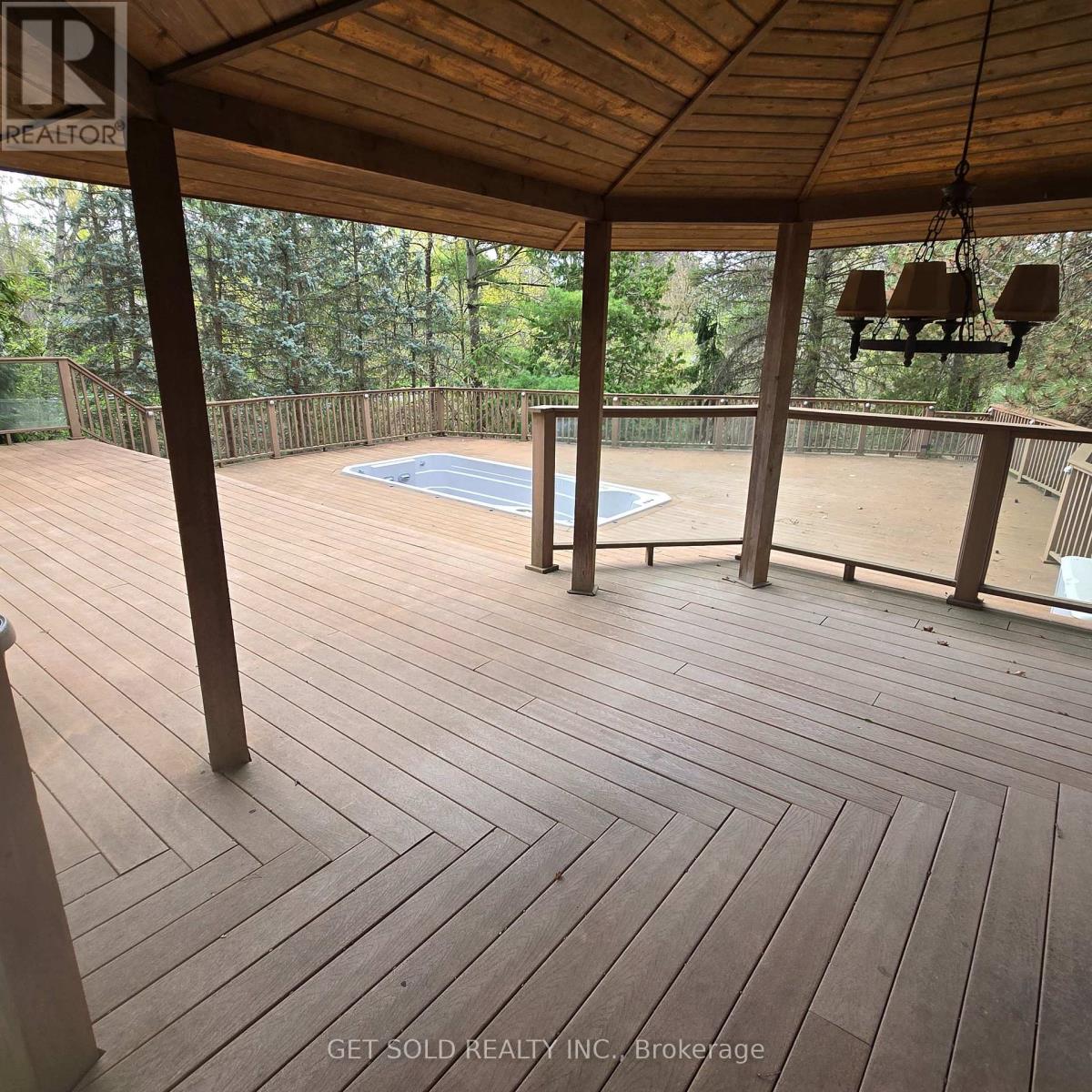 1701 Birchwood Drive Property Photo 38