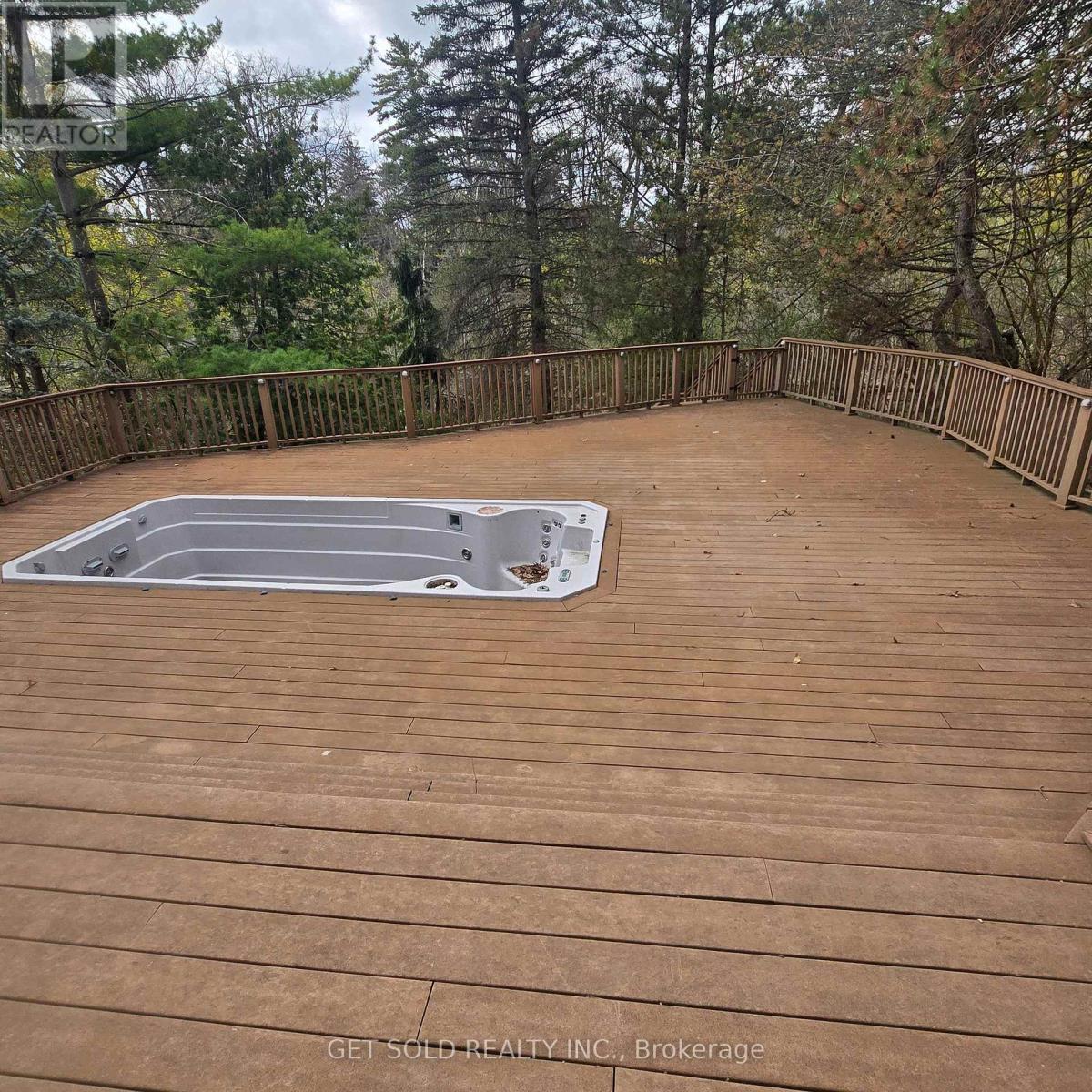 1701 Birchwood Drive Property Photo 39
