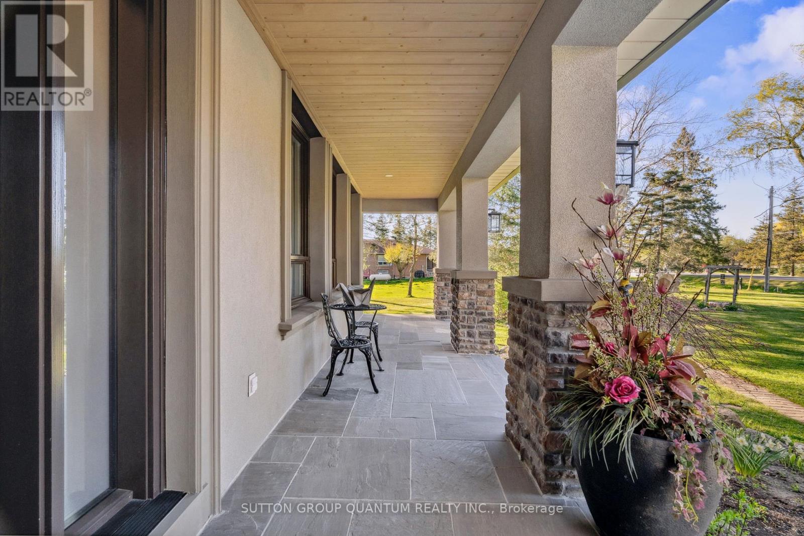 14432 Innis Lake Road Property Photo 7