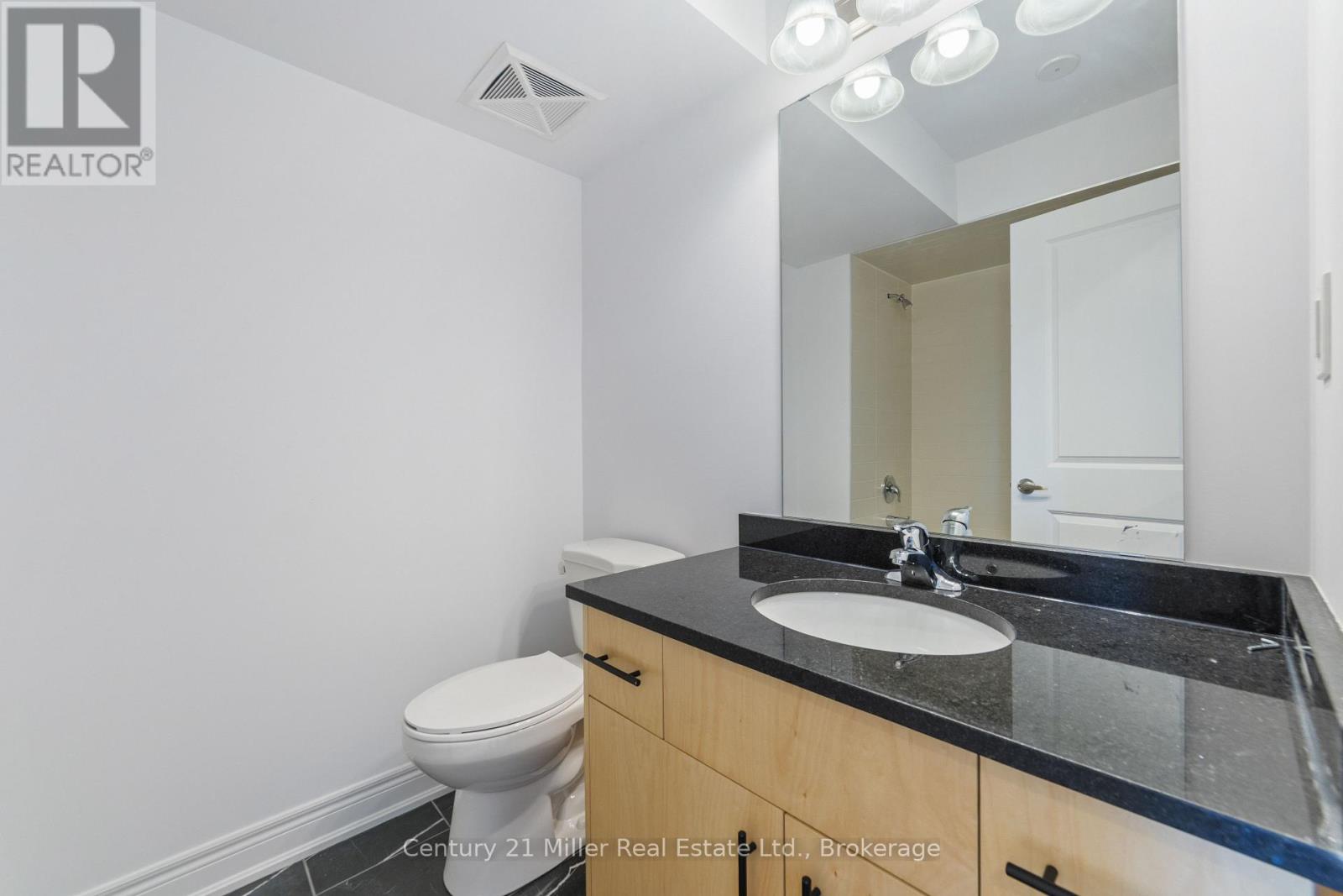 50 - 2150 Trafalgar Road Property Photo 15