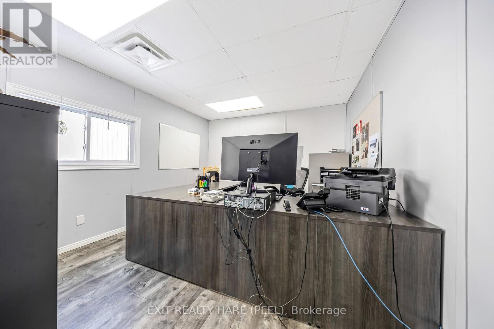 20383 Hurontario Street Property Photo 13
