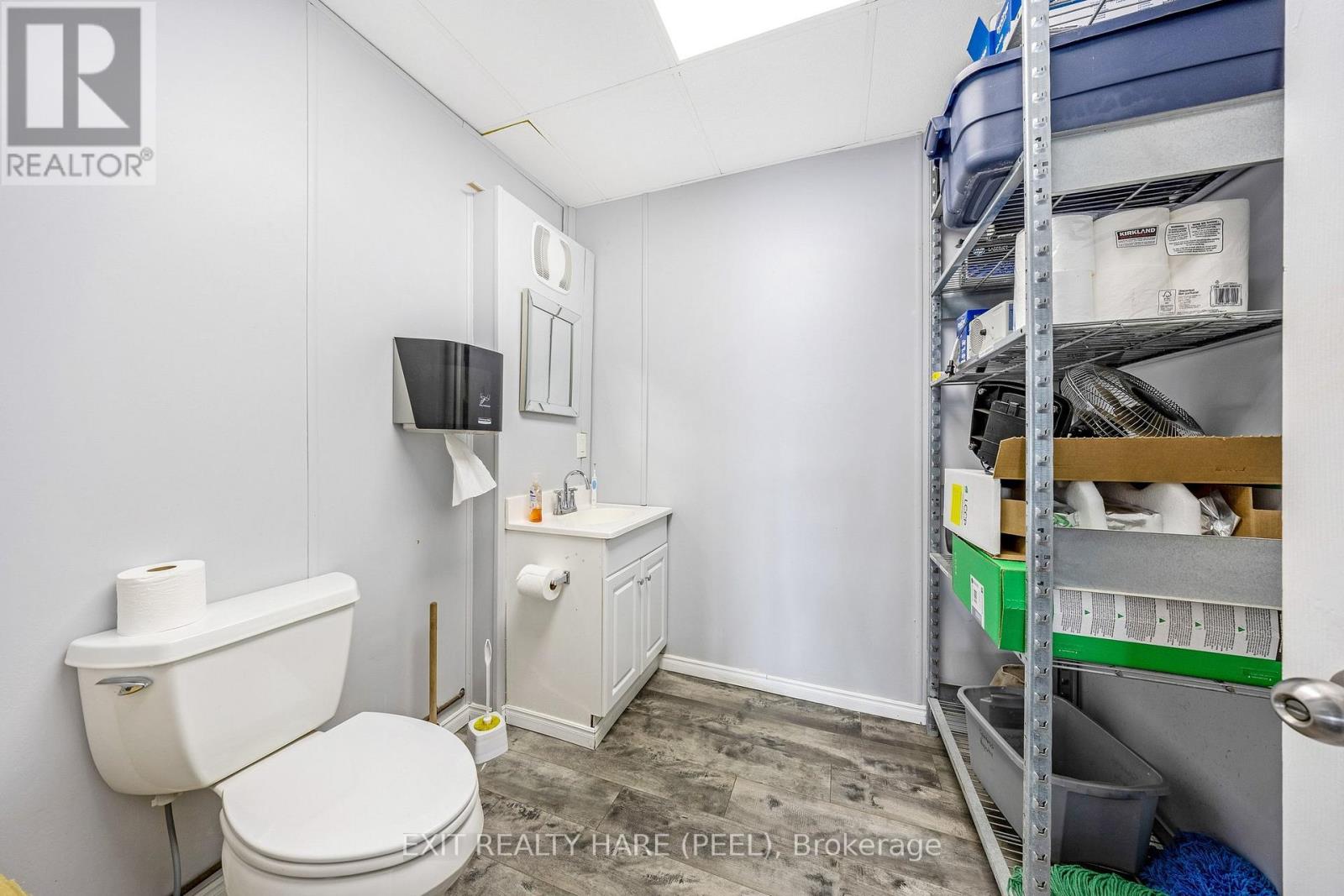 20383 Hurontario Street Property Photo 22
