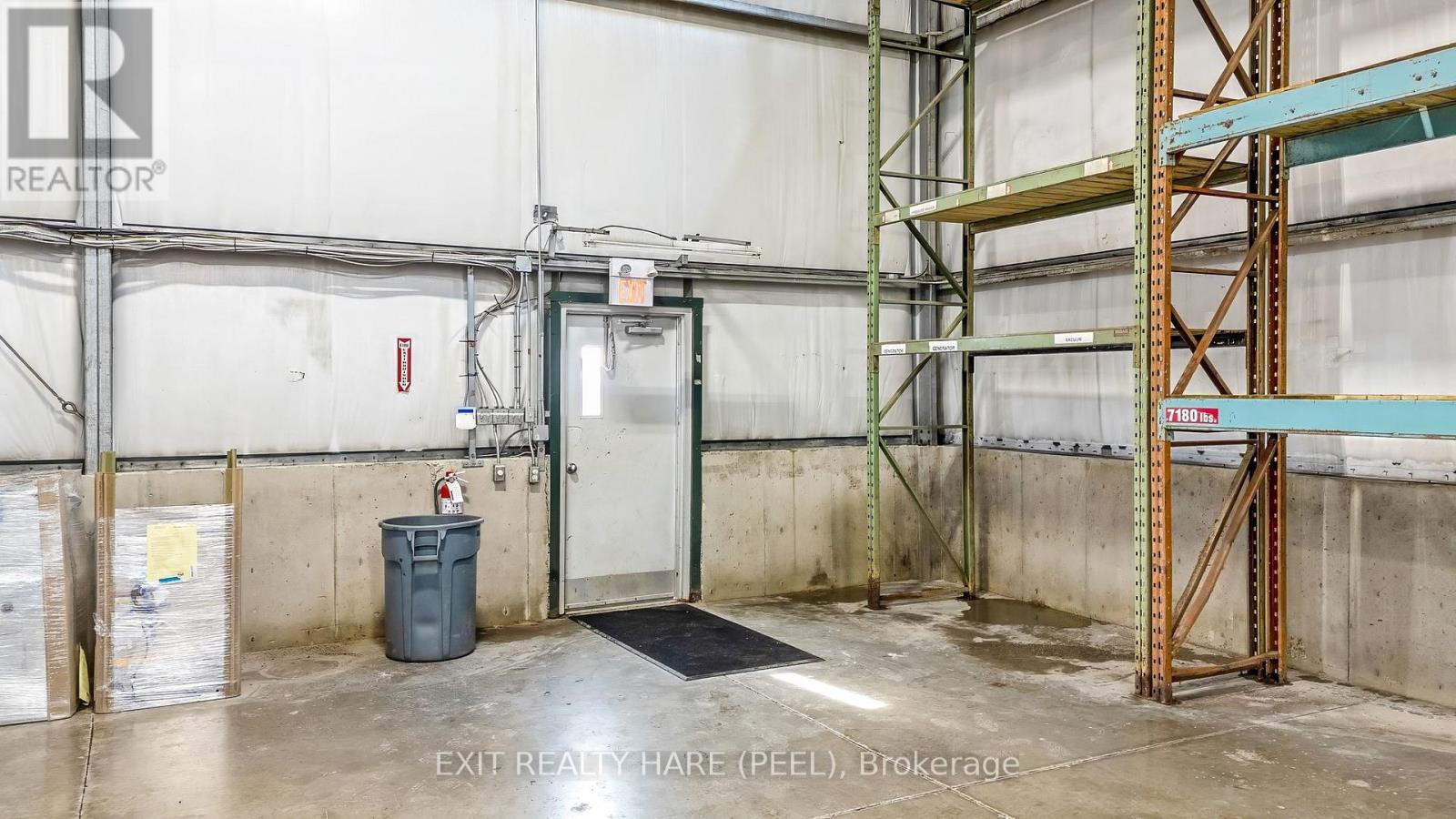 20383 Hurontario Street Property Photo 32