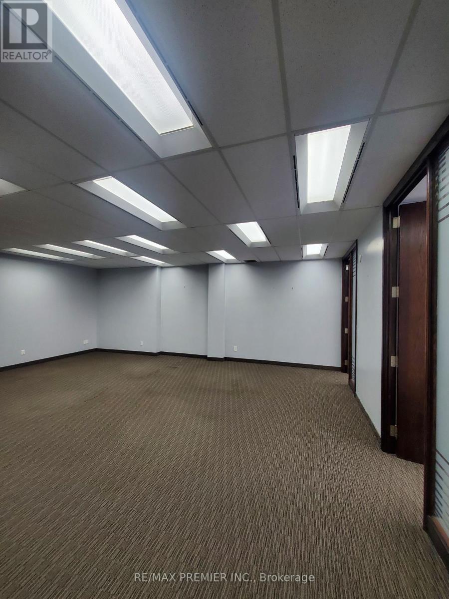 503 - 3200 Dufferin Street Property Photo 10