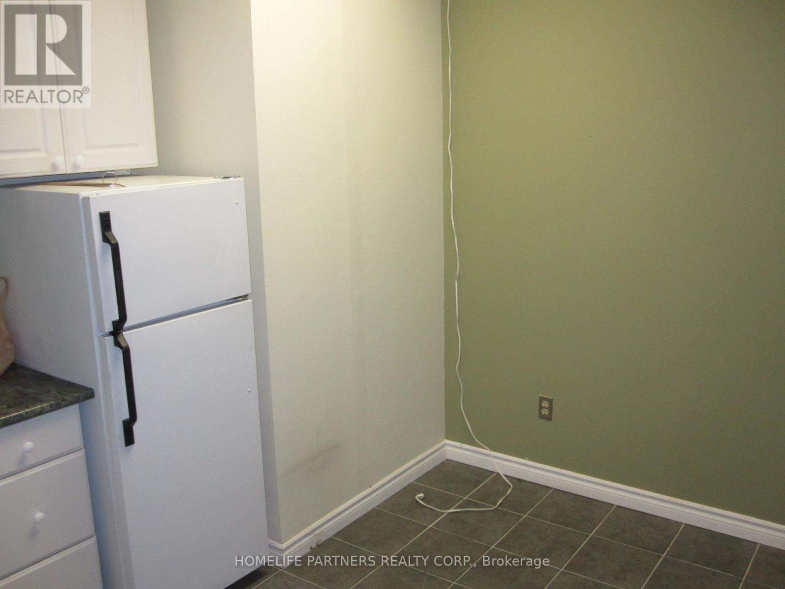 102 - 1013 Wilson Avenue Property Photo 3