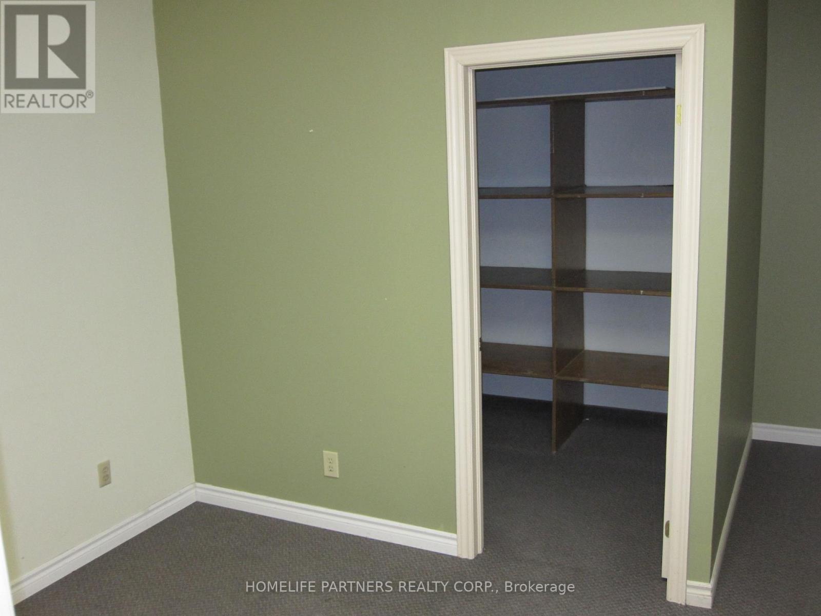 102 - 1013 Wilson Avenue Property Photo 6