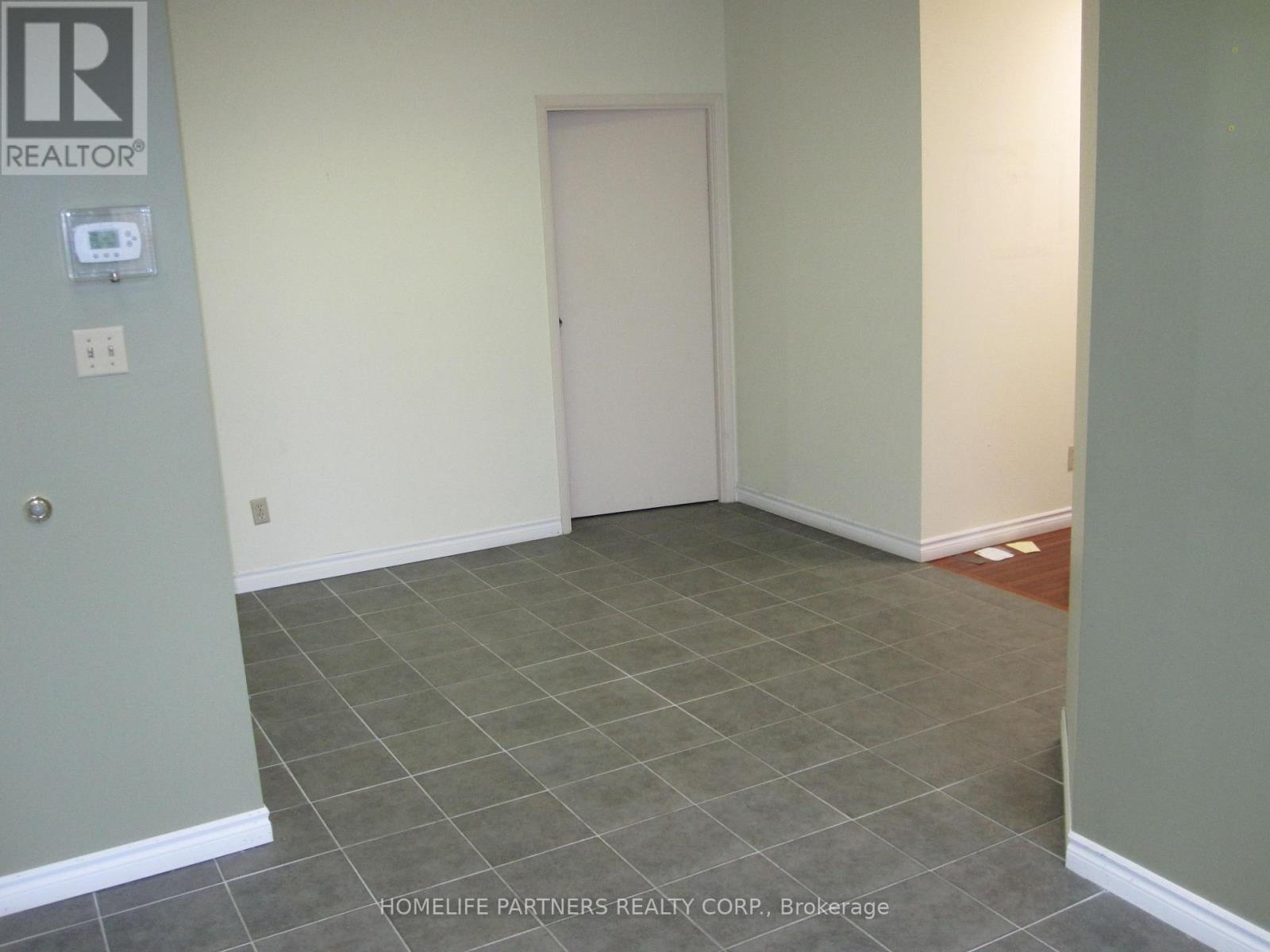 102 - 1013 Wilson Avenue Property Photo 11