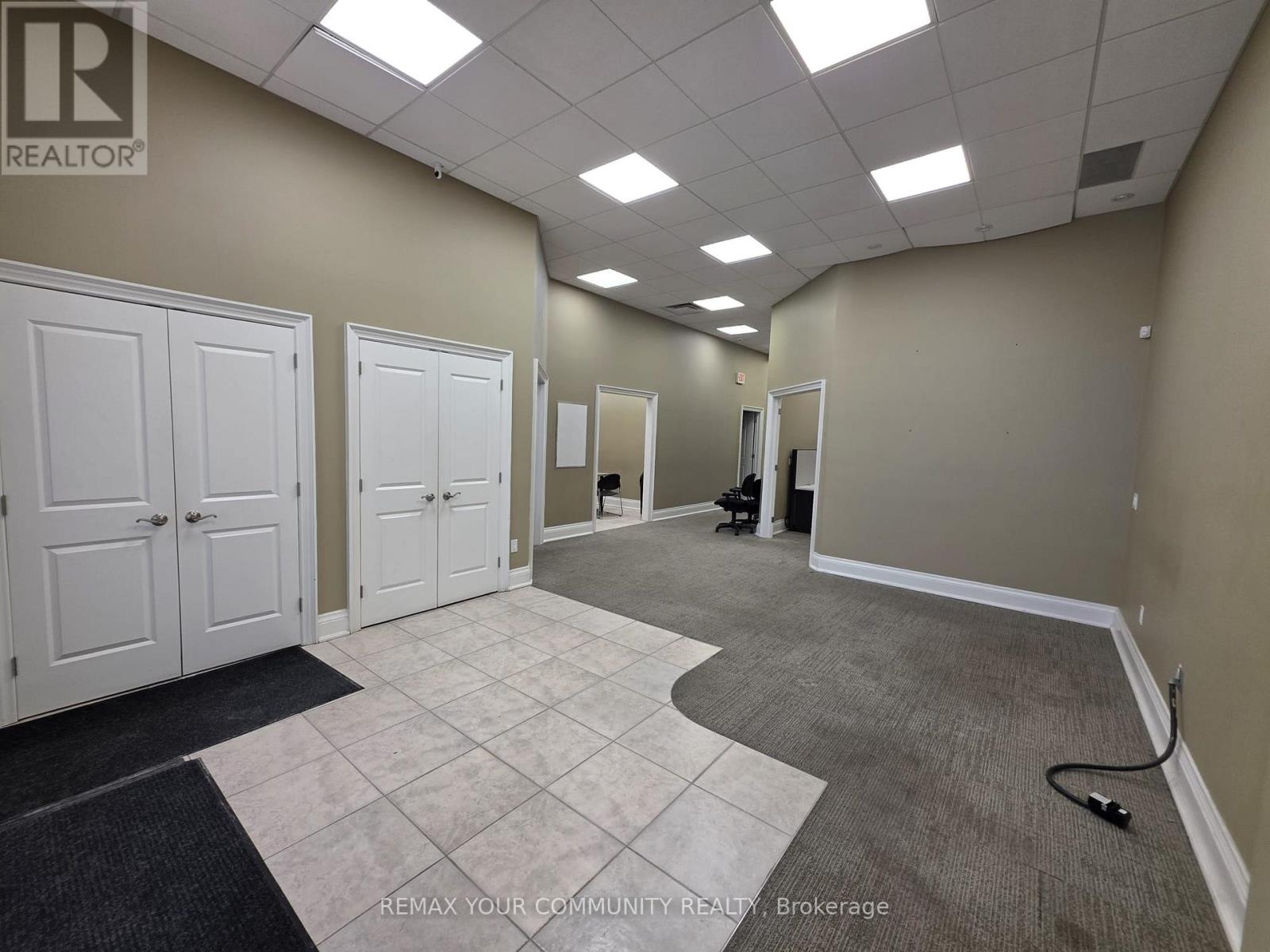26 - 1525 Cornwall Road Property Photo 4