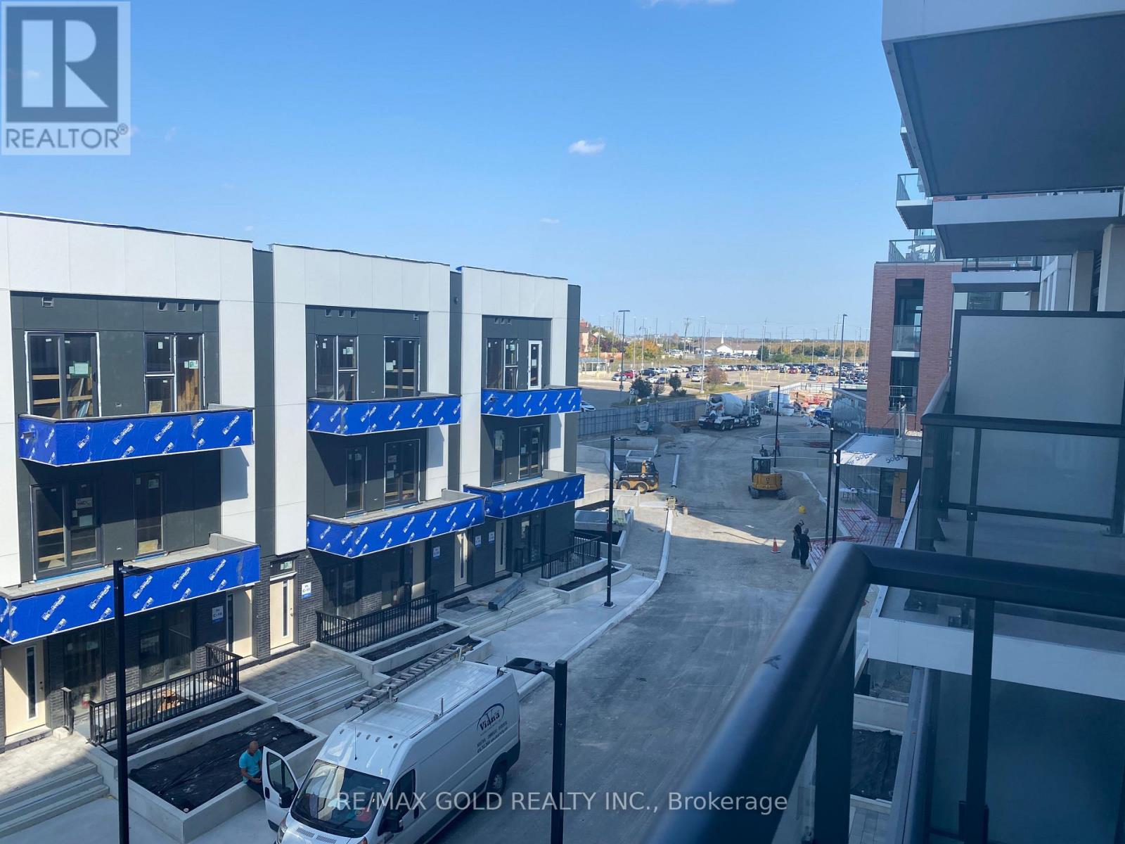 301 - 10 Lagerfeld Drive Property Photo 18