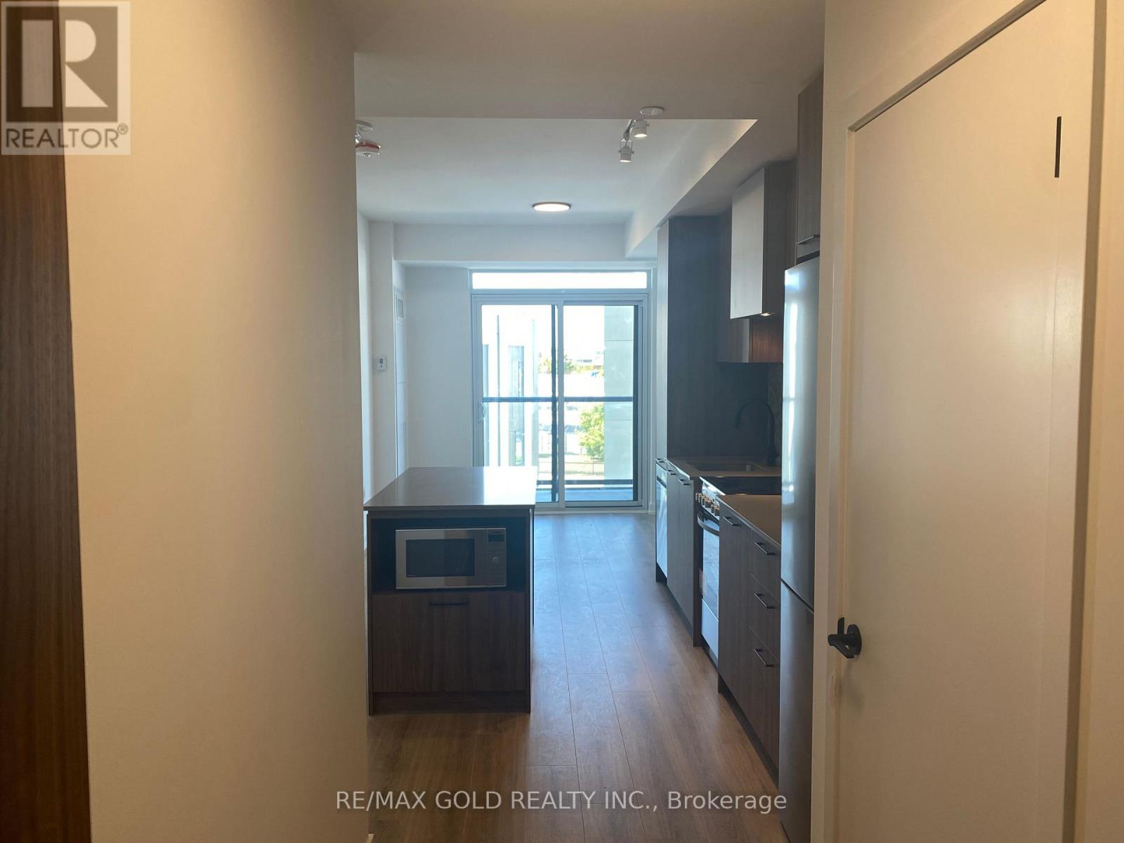 301 - 10 Lagerfeld Drive Property Photo 30