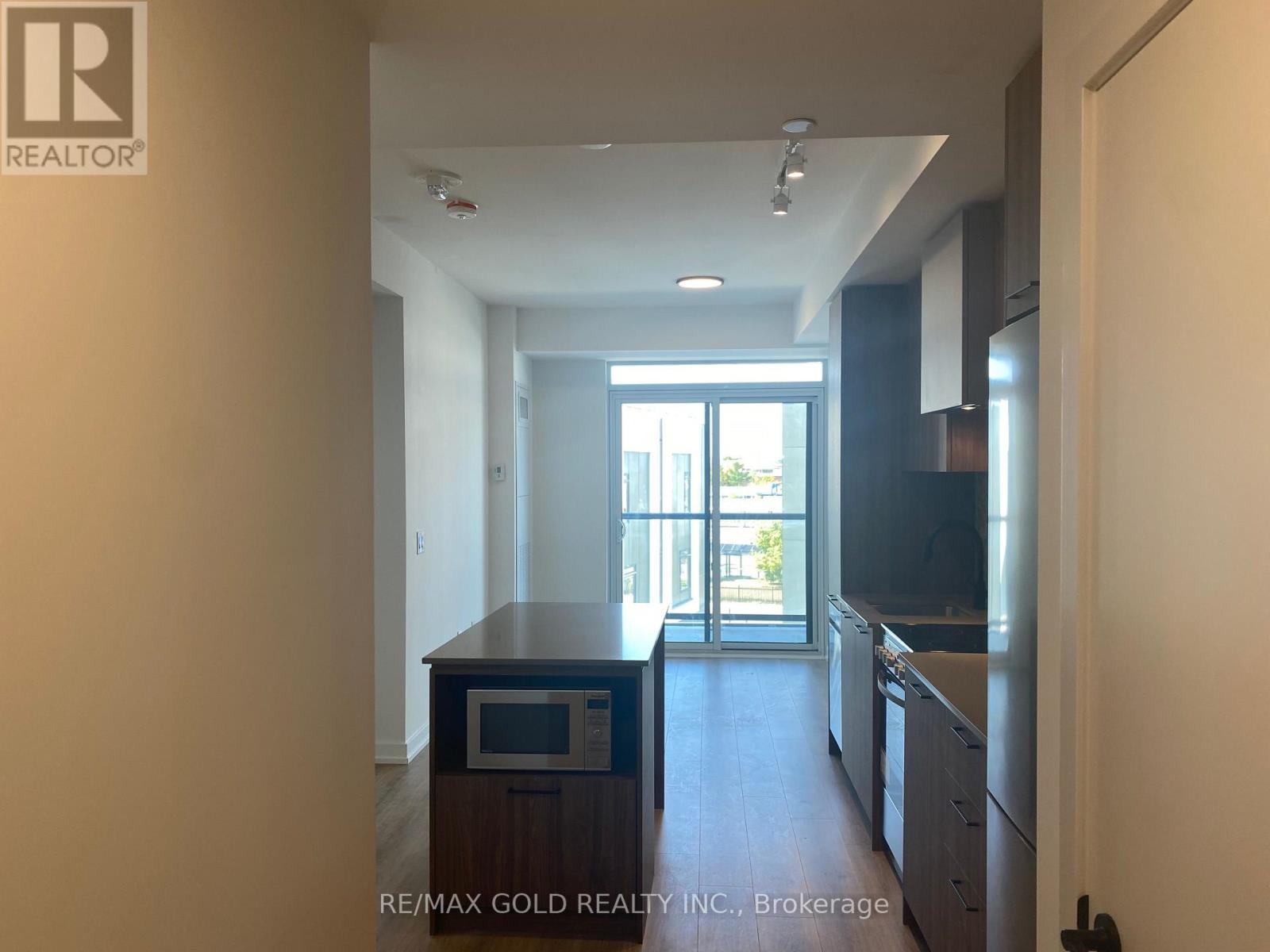 301 - 10 Lagerfeld Drive Property Photo 46