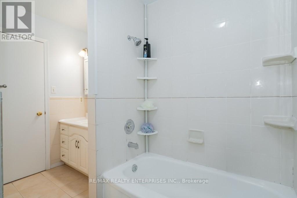 58 - 830 Stainton Drive Property Photo 7
