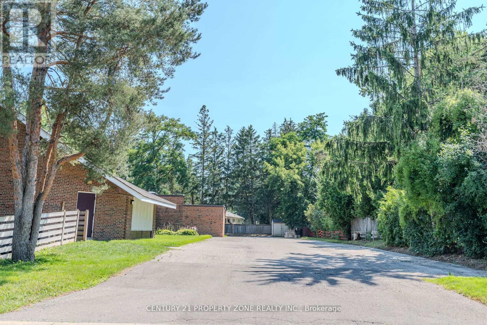 1261 North Sherdian Way Property Photo 31