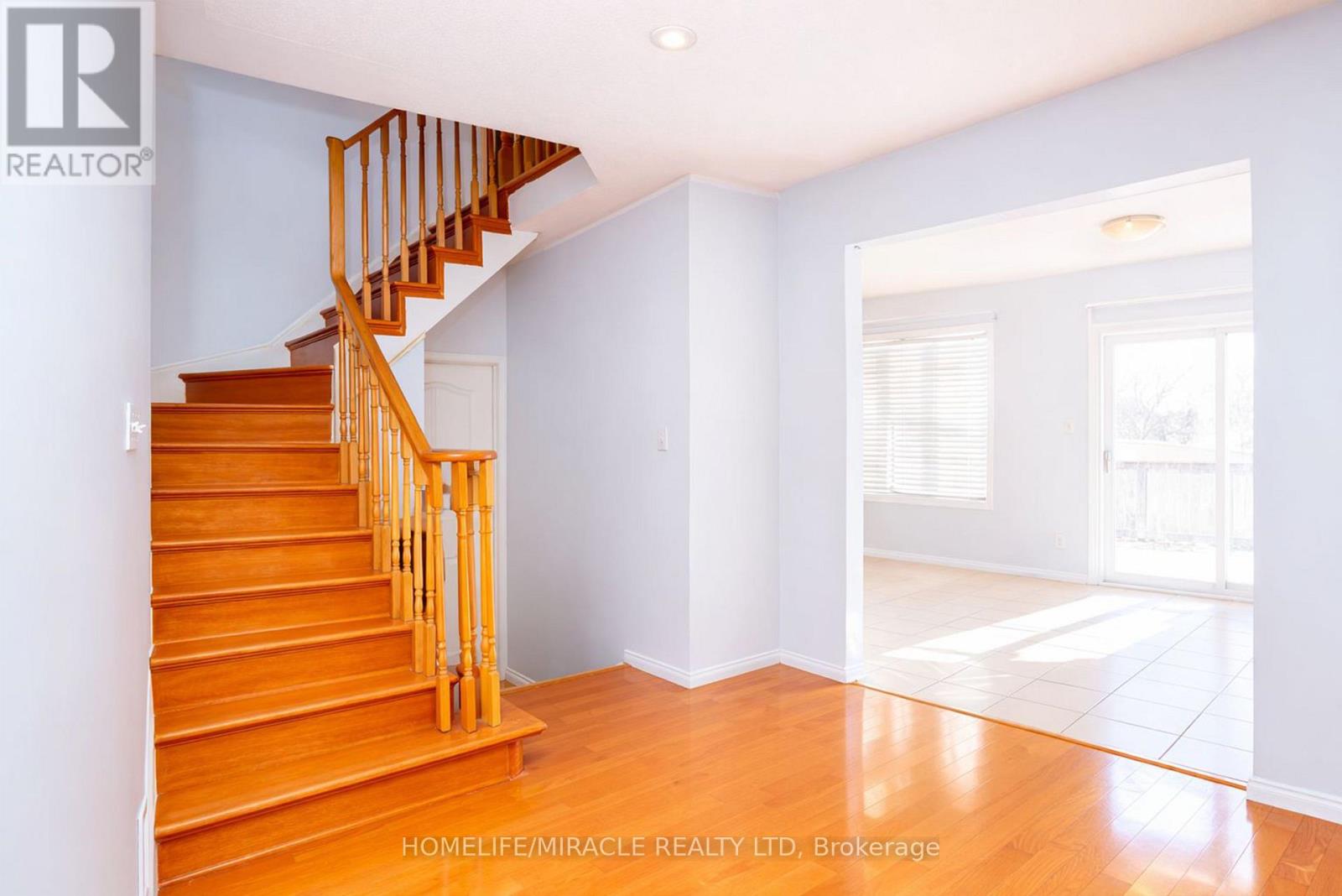 16 Dunure Crescent Property Photo 8