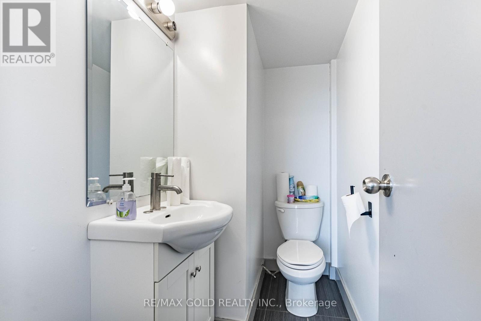 2 - 7091 Hurontario Street Property Photo 5