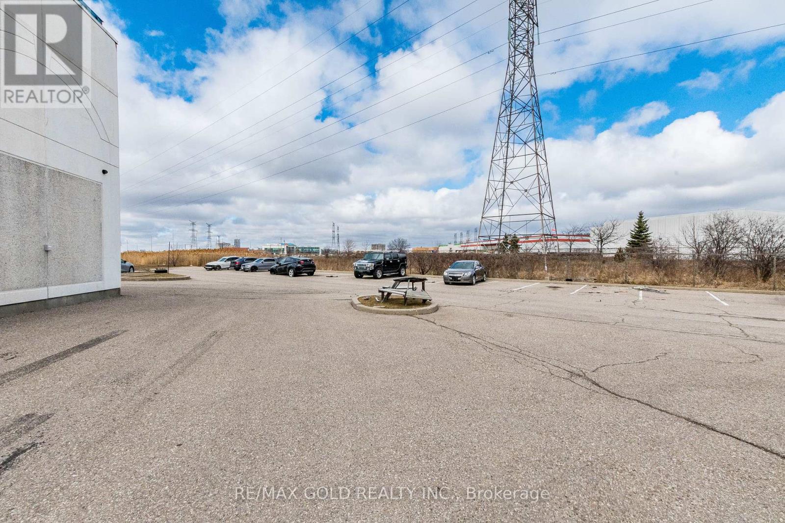2 - 7091 Hurontario Street Property Photo 16