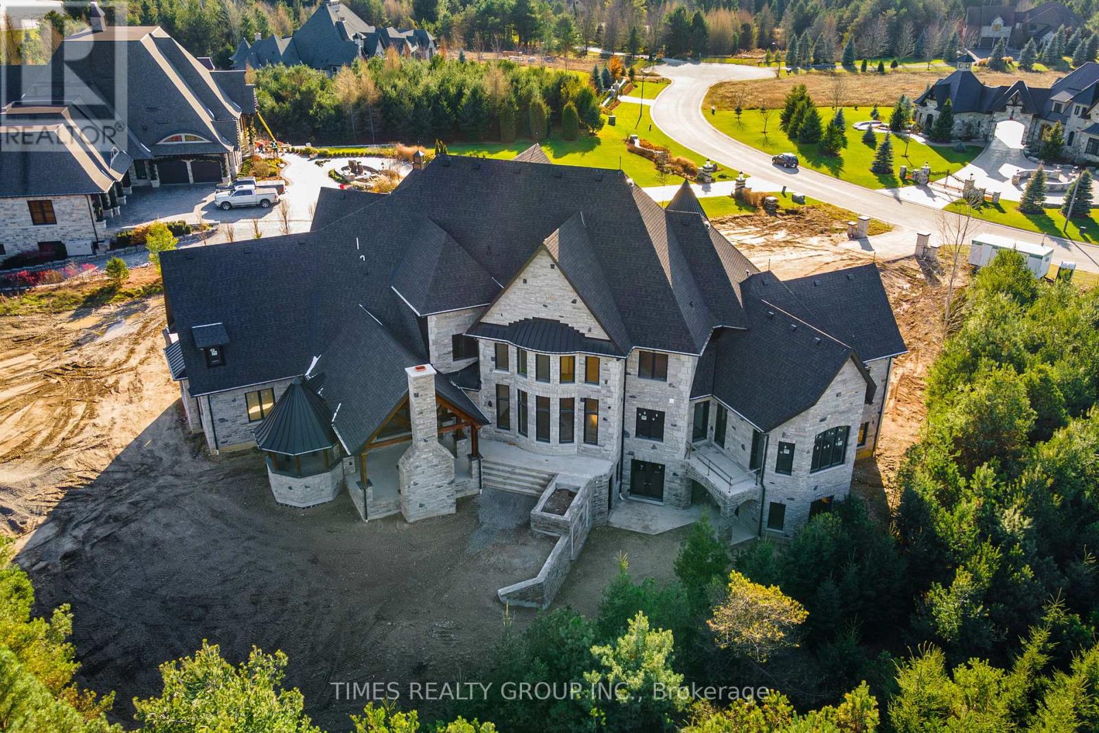 17 EDGEWILD DRIVE