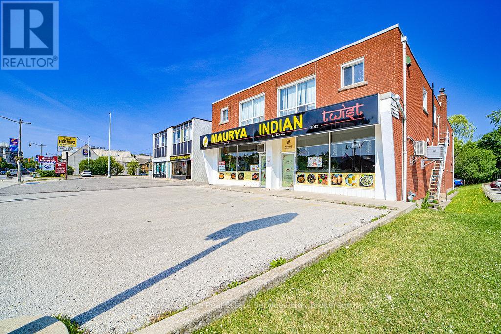 2307 - 2309 LAKESHORE ROAD W Property Photo 1