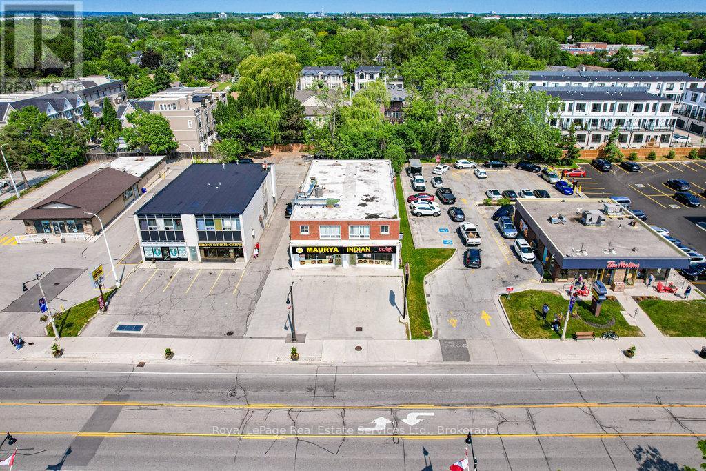 2307 - 2309 Lakeshore Road W Property Photo 3
