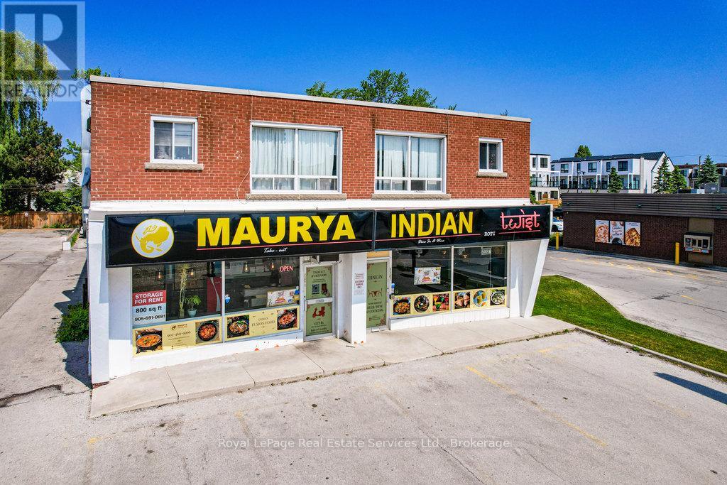 2307 - 2309 Lakeshore Road W Property Photo 14