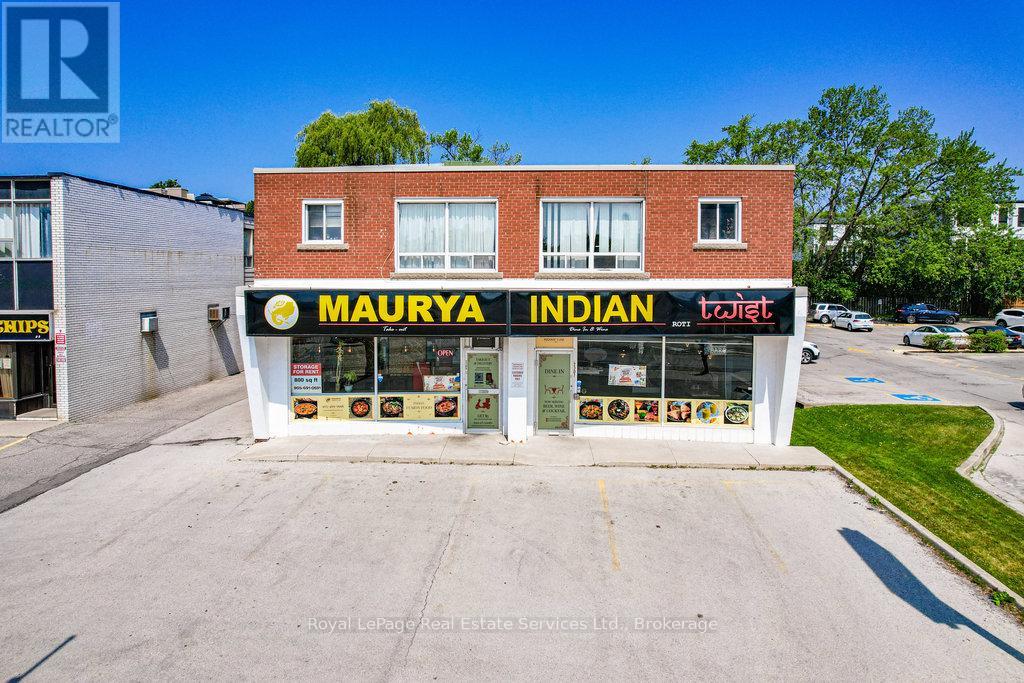 2307 - 2309 Lakeshore Road W Property Photo 15