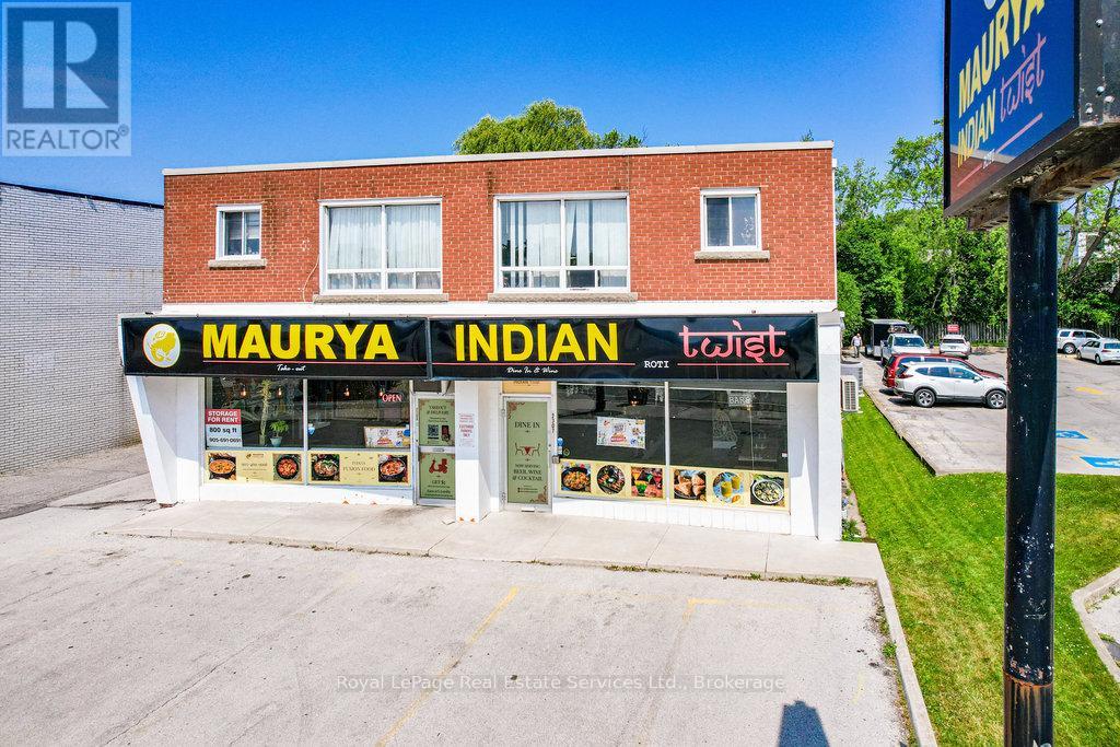 2307 - 2309 Lakeshore Road W Property Photo 16
