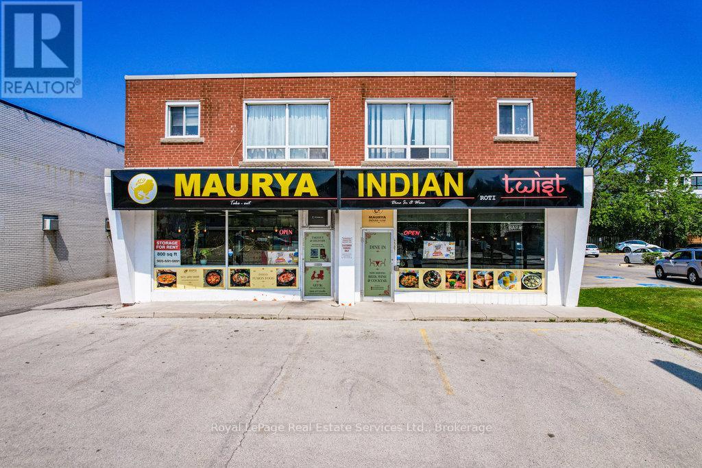 2307 - 2309 Lakeshore Road W Property Photo 17