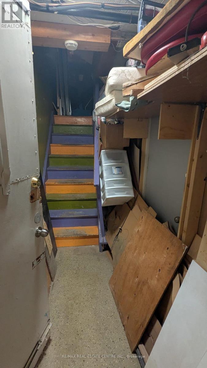 19 John Street Property Photo 3