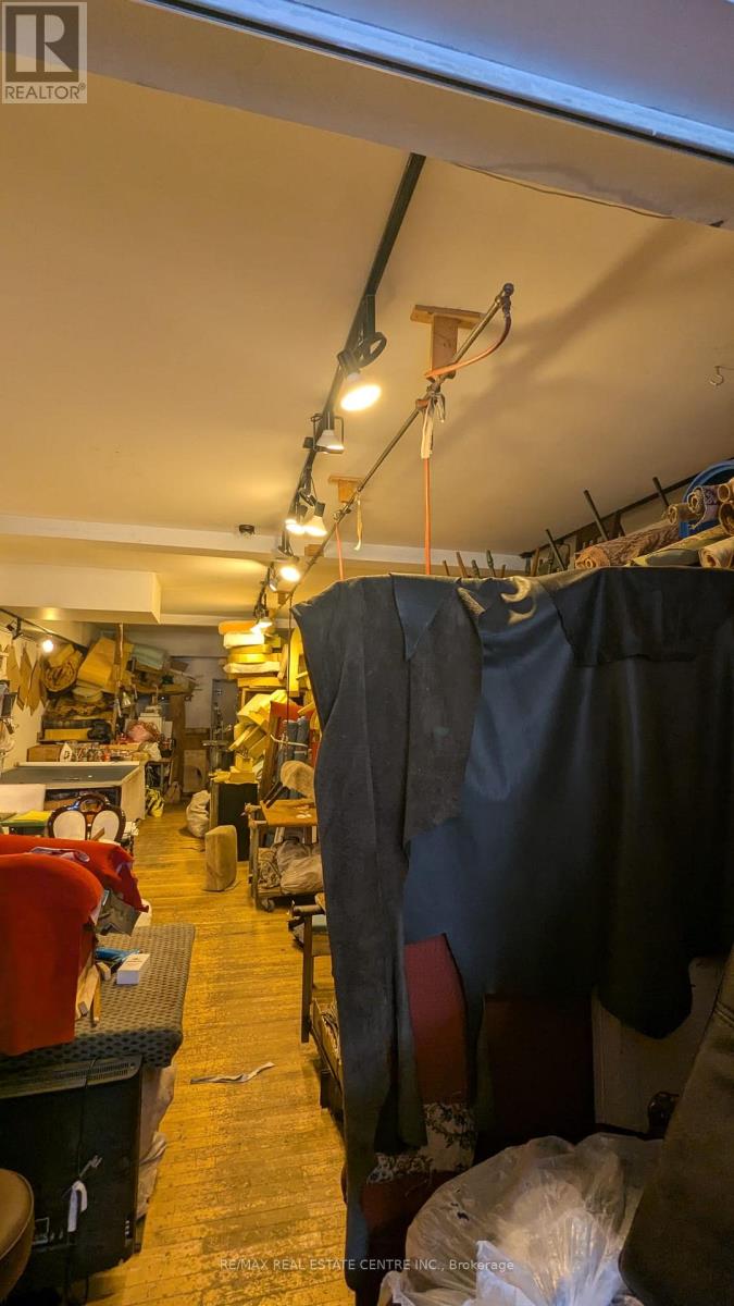 19 John Street Property Photo 20