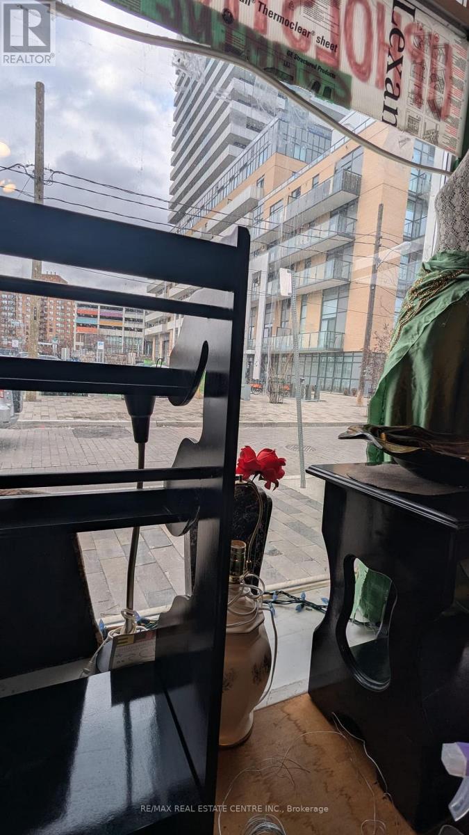 19 John Street Property Photo 23