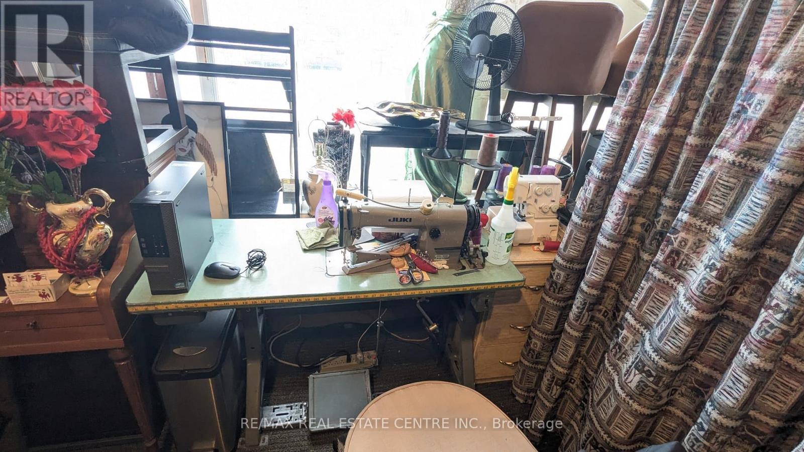 19 John Street Property Photo 29