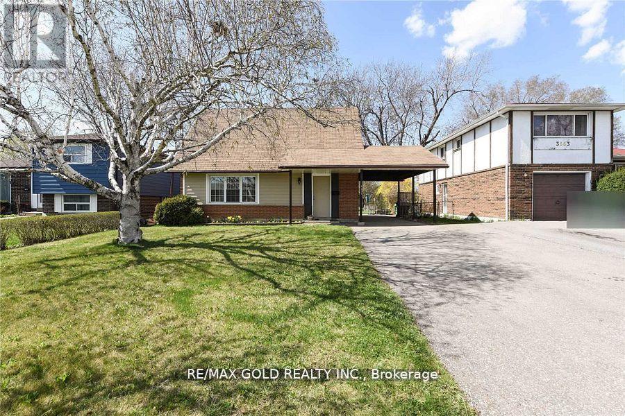 3657 Woodruff Crescent Property Photo 1