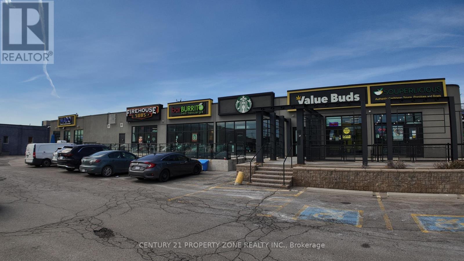 F - 3300 Dufferin Street Property Photo 8