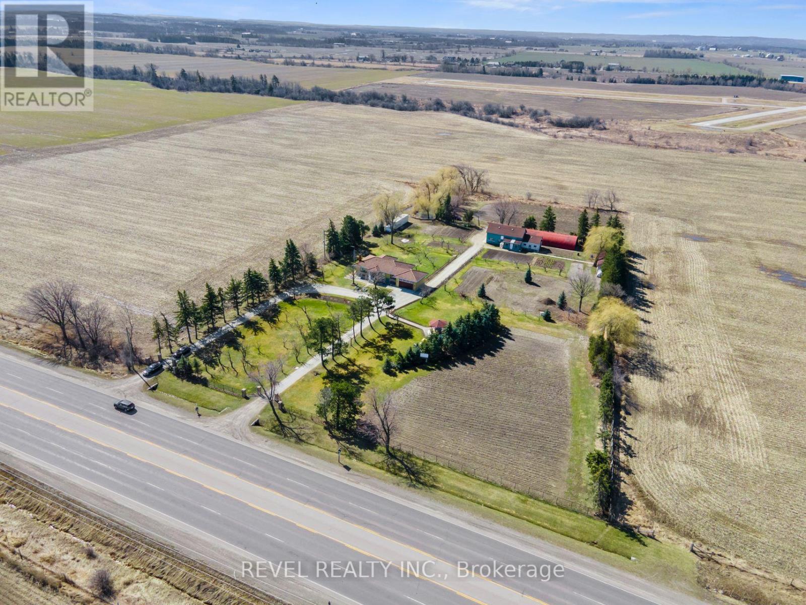 13478 Hurontario Street Property Photo 4