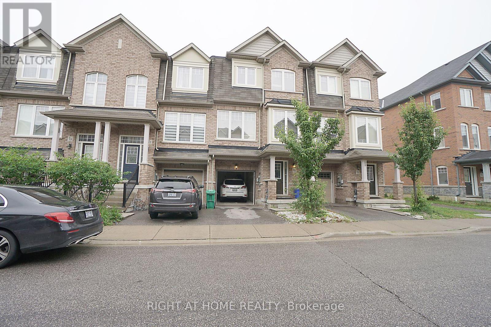 15 Magdalene Crescent Property Photo 1