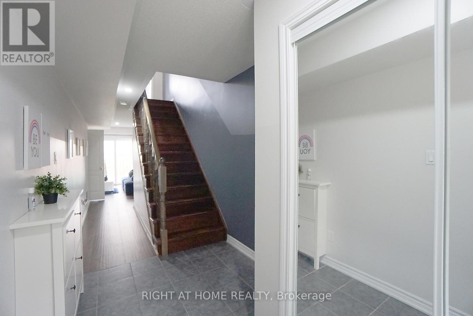 15 Magdalene Crescent Property Photo 2