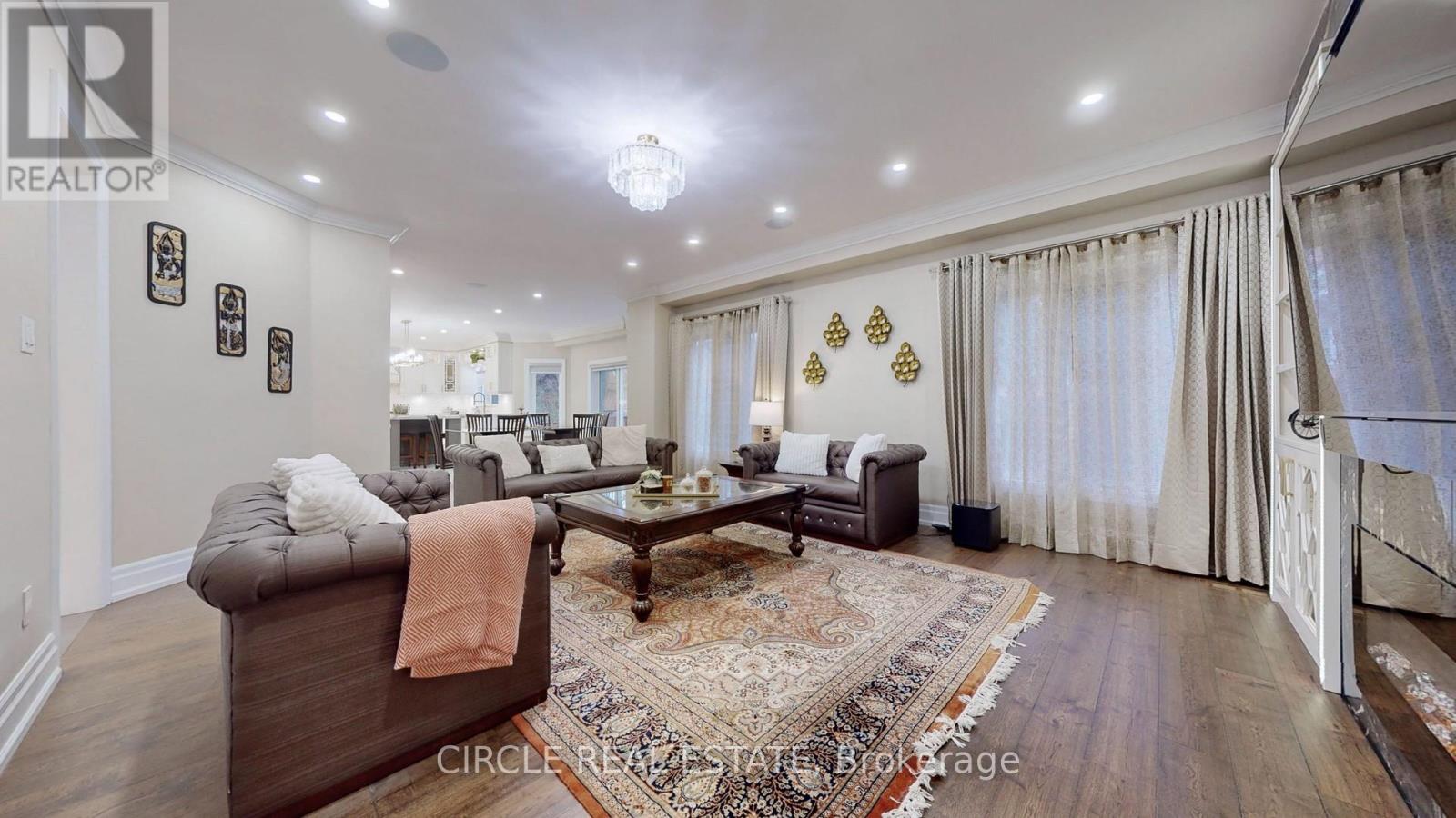 5351 Forest Ridge Drive Property Photo 8