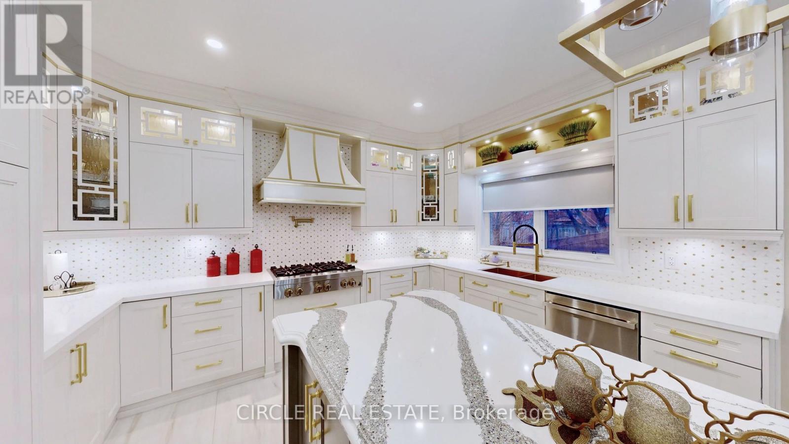 5351 Forest Ridge Drive Property Photo 11