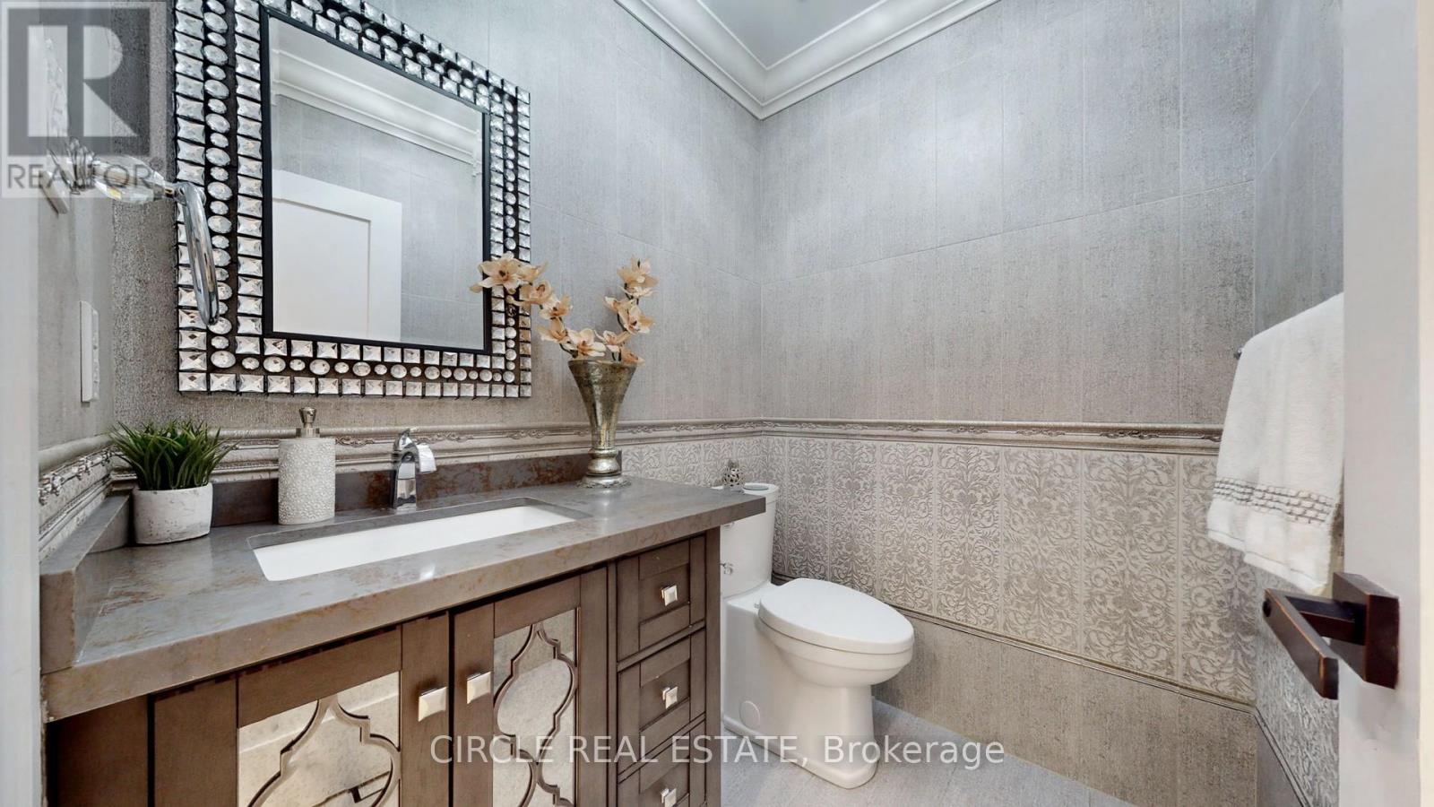 5351 Forest Ridge Drive Property Photo 14